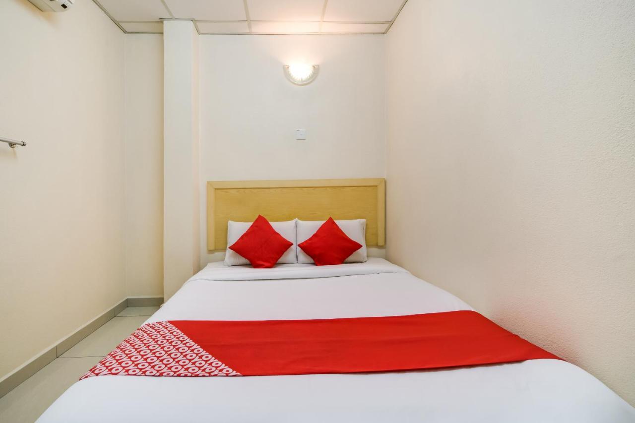 OYO 301 RIVER INN HOTEL 2⋆ ::: PENANG, MALAYSIA ::: COMPARE HOTEL RATES